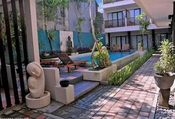 Kubu Hotell Kuta Lombok Exteriör bild
